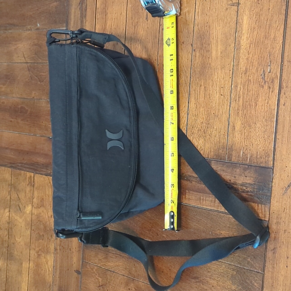Hurley crossbody bag